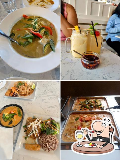 Restaurante Araya's Place Vegan Thai Bellevue, Bellevue, Main St STE C