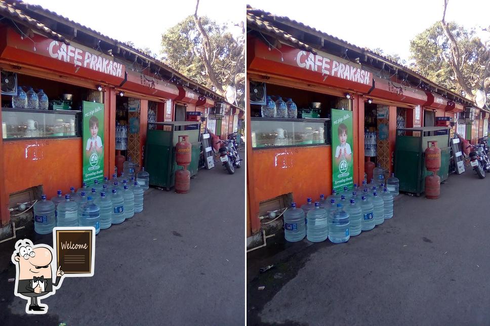 CAFE PRAKESH