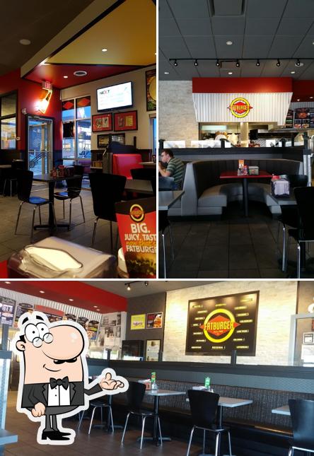 L'intérieur de Fatburger Quance St