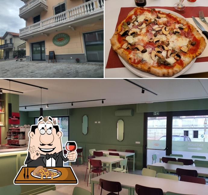 A Pizzeria Puntoakkapo, vous pouvez prendre des pizzas