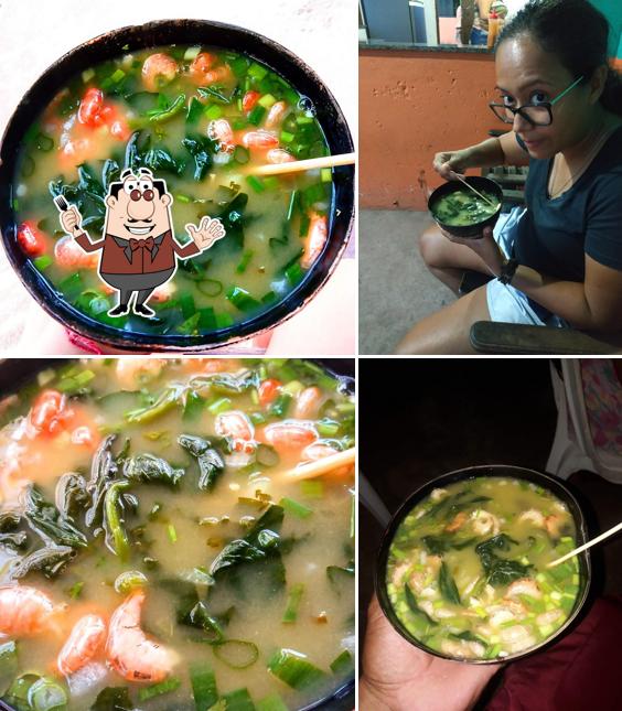 Comida em Tacacá da Tia Raimunda