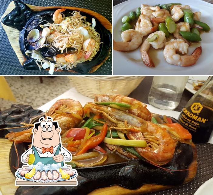 Prenditi la cucina di mare a Ristorante Jinjiang