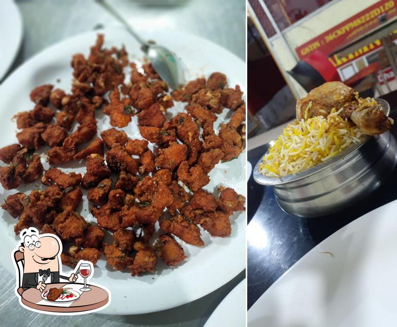 Order meat dishes at MAMU FAMILY DHABA