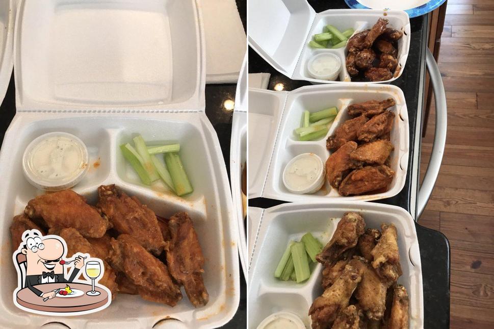 Wings On Wheels, 2922 GA85 in Senoia Restaurant menu and reviews