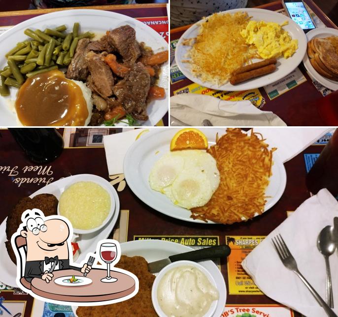Wolfy's Restaurant, 2159 E Silver Springs Blvd in Ocala Restaurant