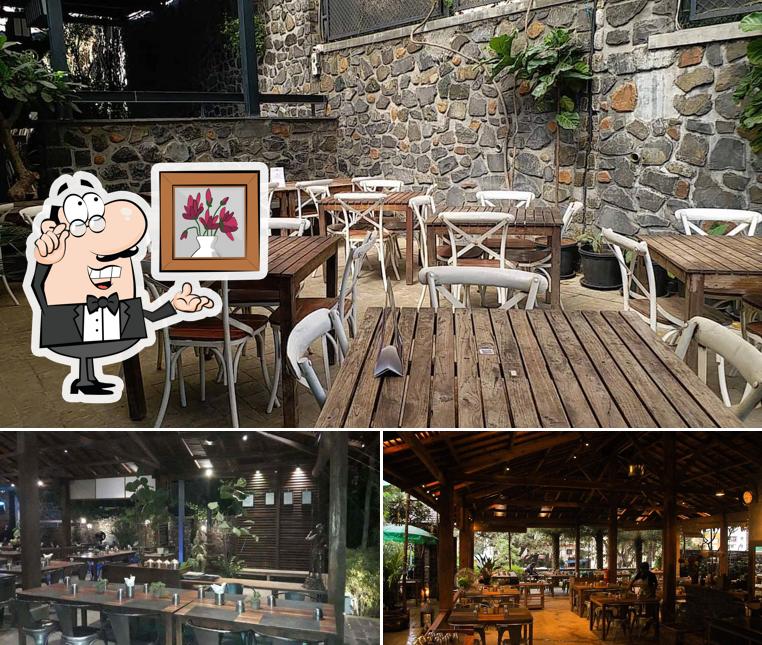 Check out how Ahilyadevi's Thali looks inside