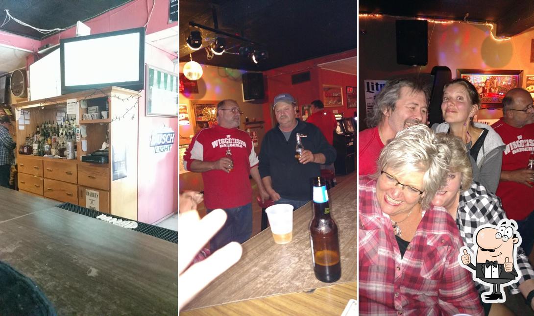 Happy Hour Bar in Bloomer Restaurant reviews