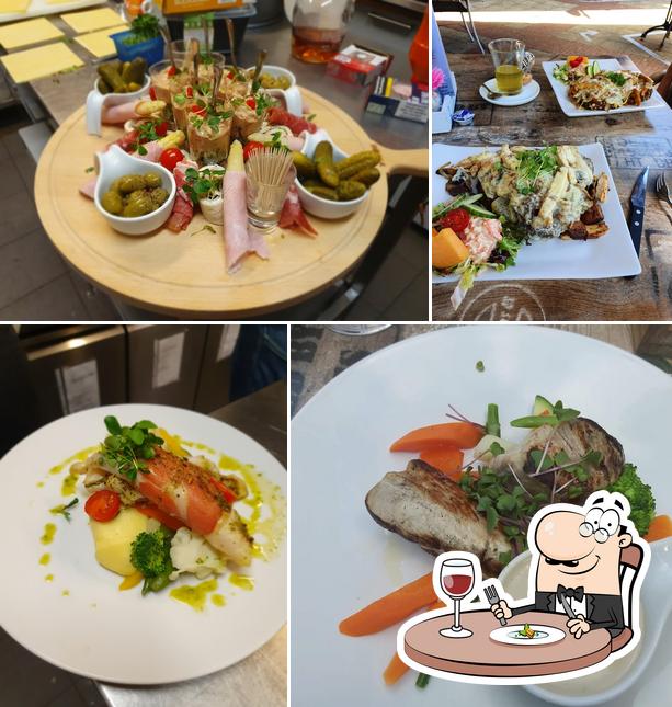 Café Restaurant Aan de Kirk