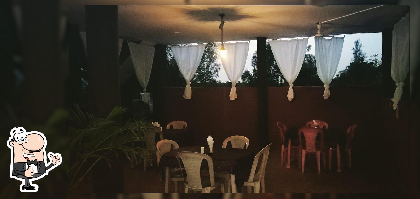 New Nagmani Hotel & Restaurant