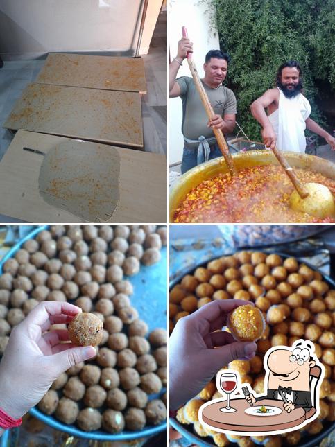 Food at बाबा गरीब साहेब केटरस (Om Ji )