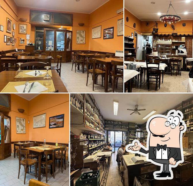 Gli interni di Enoteca Corsi