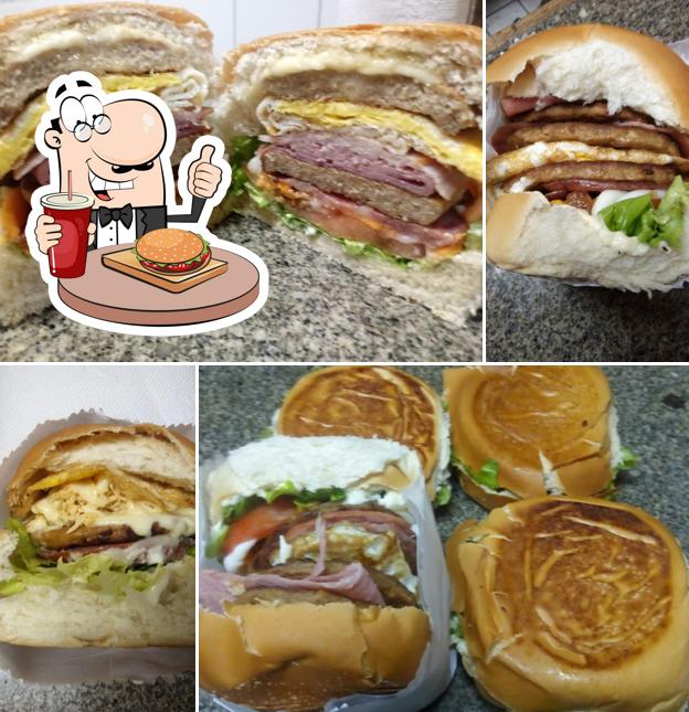 Lanchonete e Pastelaria Altas Horas