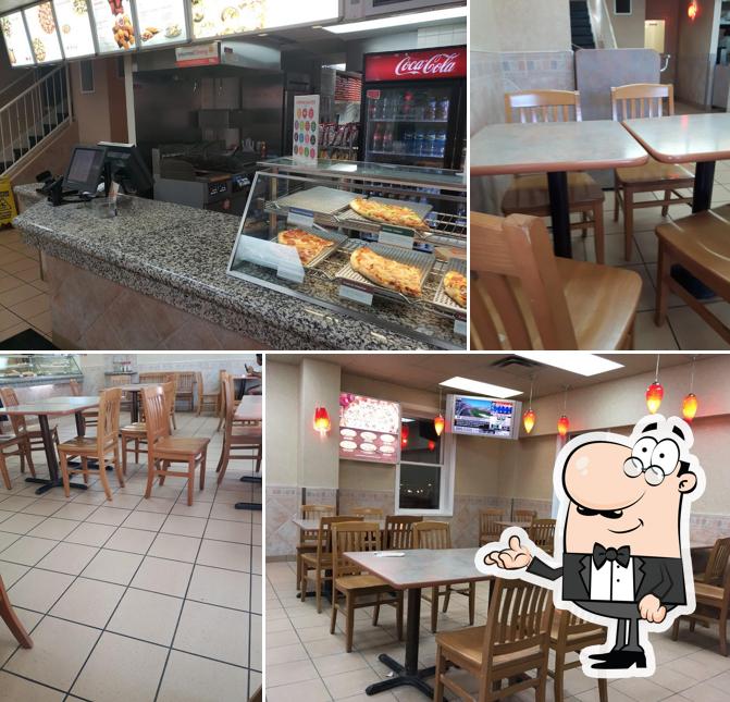 El interior de Pizza Pizza