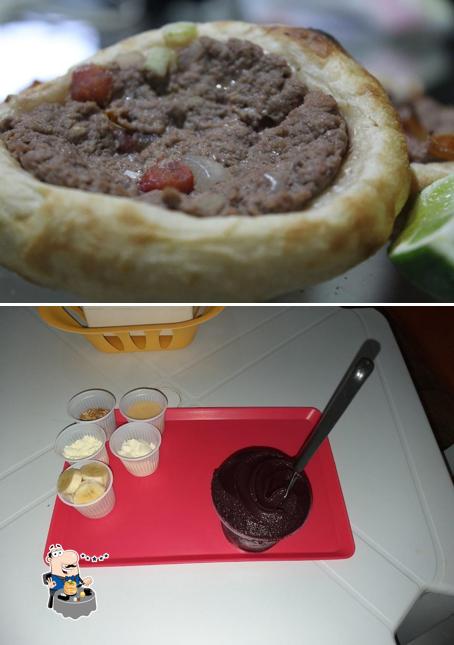Comida em Aladdin Pizzas e Esfihas Delivery