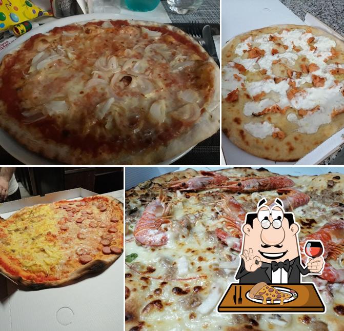 Prenditi una pizza a Come a casa tua da Gin