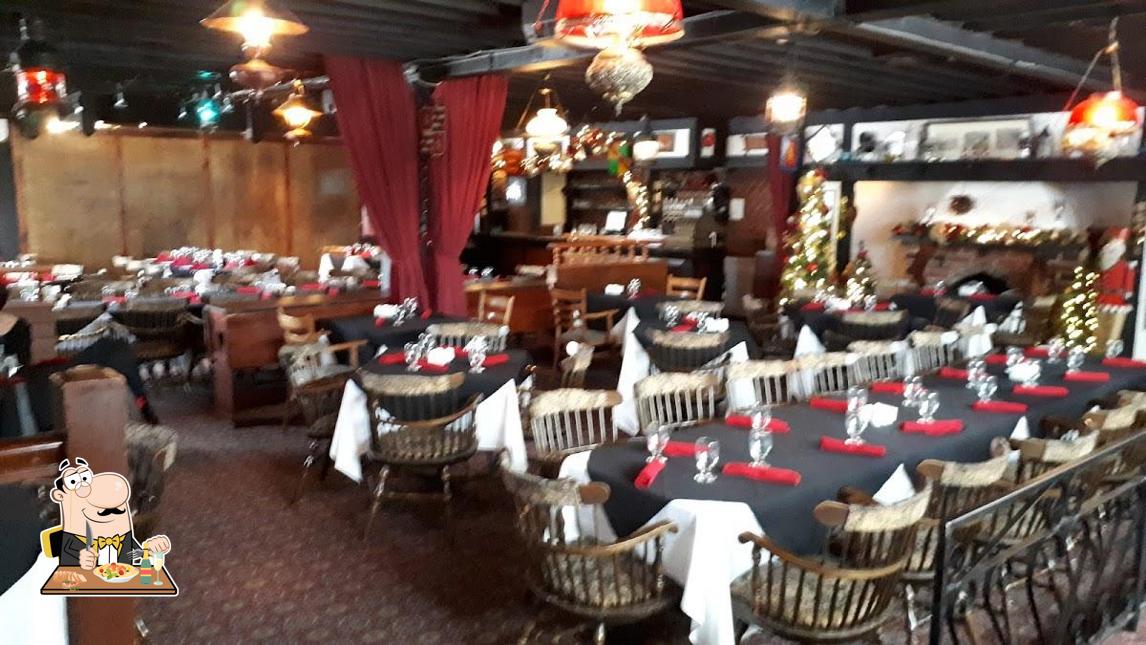 Woodstock Public House in Paradise Restaurant menu and reviews