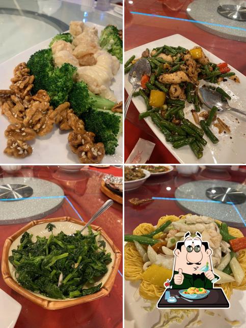 Meals at Green Lake Seafood & Dim Sum