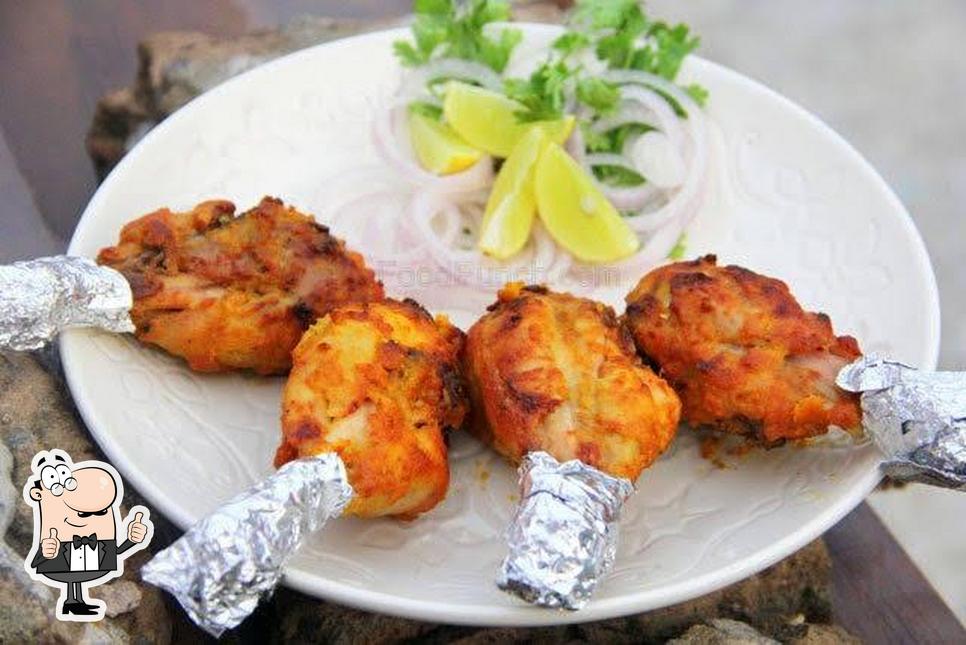 Look at the image of Green Chilli Restaurant