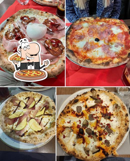 Prenditi una pizza a Kyklos PubPizzeria