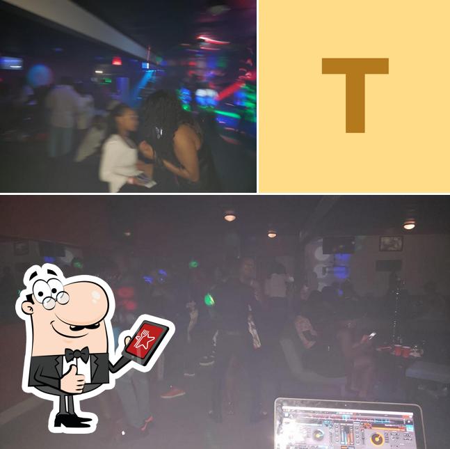 The jungle hookah lounge in San Antonio Restaurant reviews