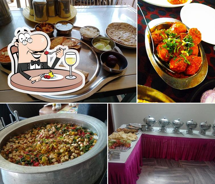 Anshul Family Restaurant And Tiffin Center