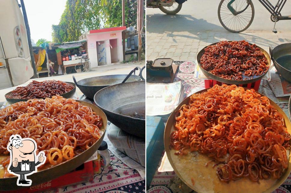 SantRam Chaat Bhandar
