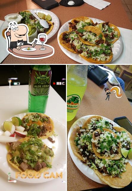 Food at Tacos El Korita