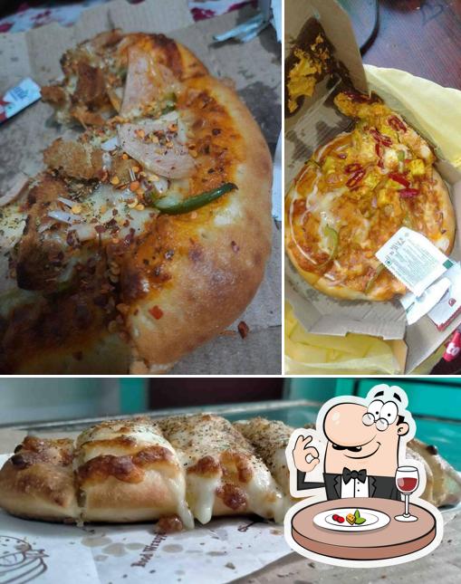 Food at Pizza Circle