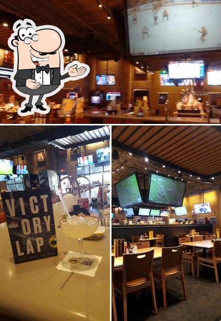 Buffalo Wild Wings, 3299 NW Federal Hwy in Jensen Beach Restaurant
