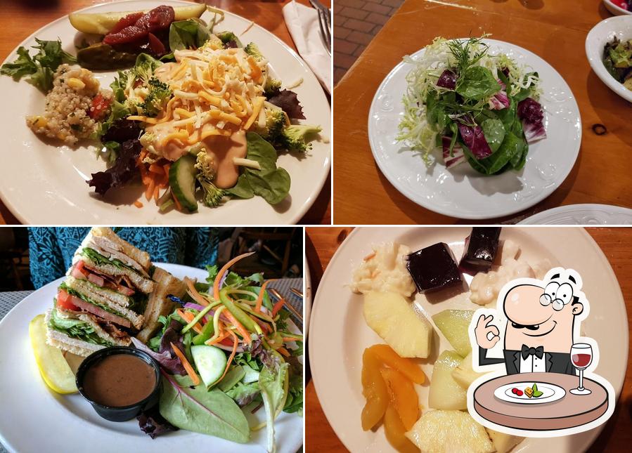 Stone Crock Restaurant, Saint Jacobs - Restaurant menu, prices and reviews