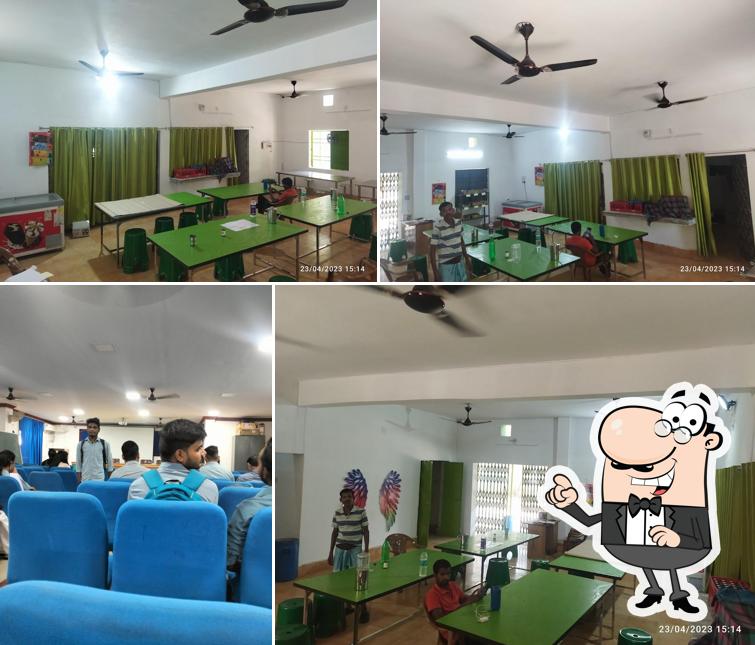 MPC AUTONOMOUS COLLEGE CANTEEN MOTHER'S MEAL