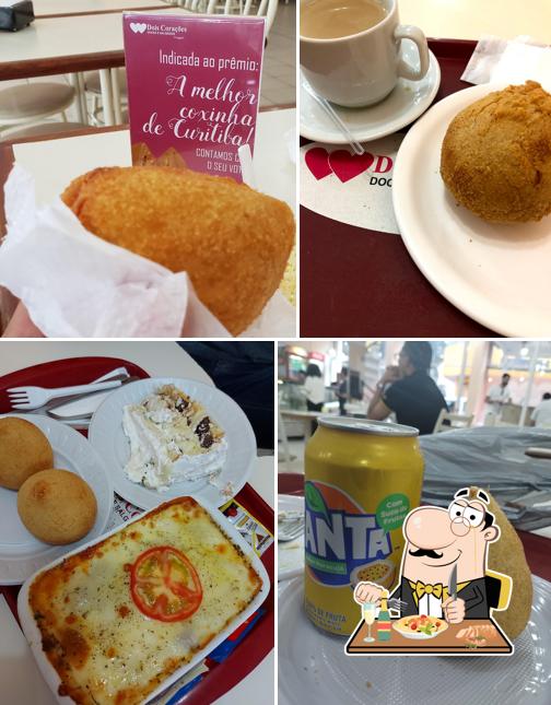 Comida em Lanchonete Dois Corações