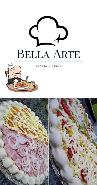 No Bella Arte Pizzaria e Drinks, você pode desfrutar de pizza