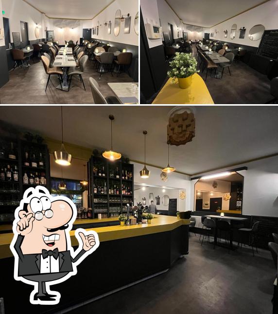 Voici l’image représentant la intérieur et nourriture sur RESTAURANT LENS Piano Bar