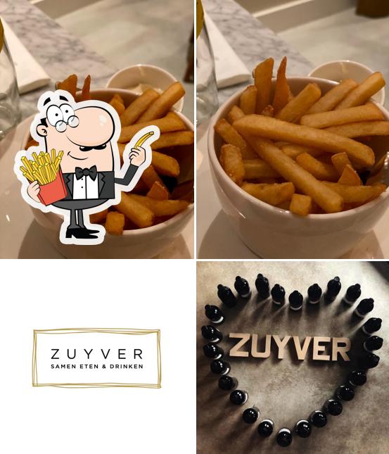 Попробуйте картофель фри в "Zuyver samen eten & drinken"
