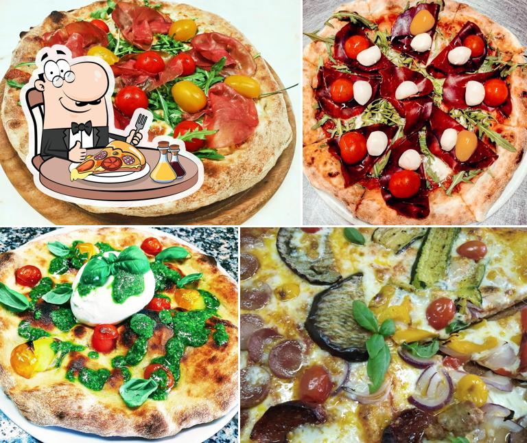 Ordina tra le svariate varianti di pizza