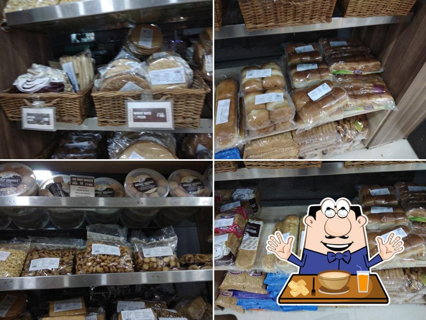Meals at Bharat Krishna Bakers