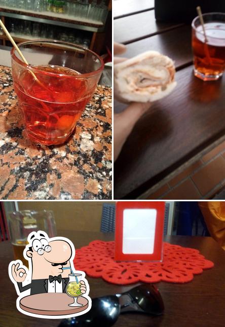 Prova un drink dal menu