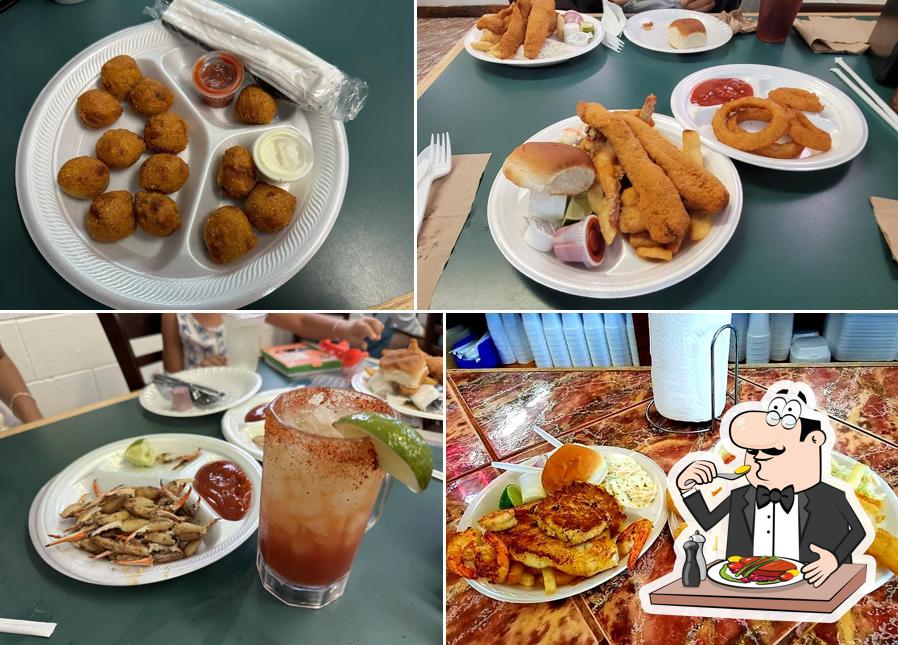 Joe's Oyster Bar in Port Isabel Restaurant menu and reviews