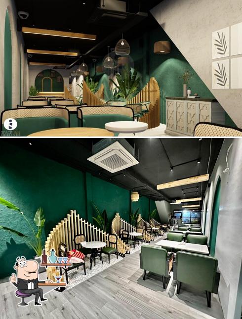 The Juice and Cafe