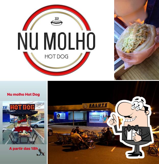 Look at the picture of Nu Molho Hot Dog