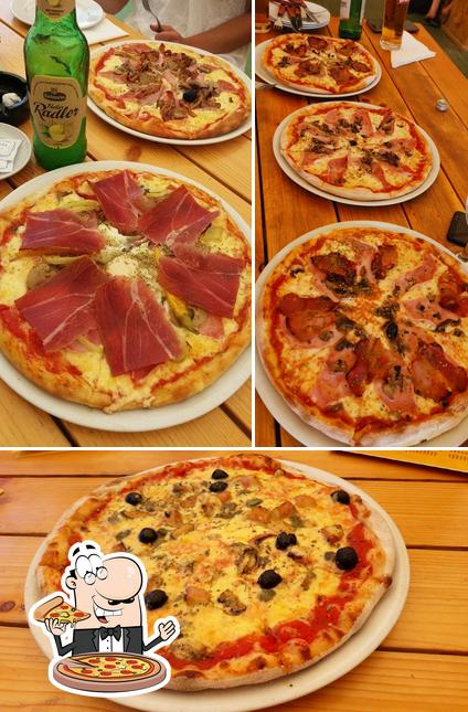 Prova una pizza a Pizzeria Plaža