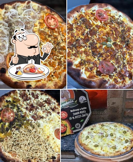 Peça pizza no Fogazza Pizzaria