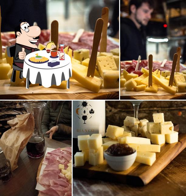 Piatto di formaggi al CEMÛT - Piccola Osteria Furlana