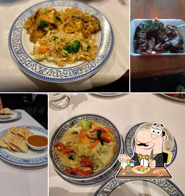 Fresh Chilli Thai Restaurant (Wyndham Vale), Unit 7/210 Ballan Rd in