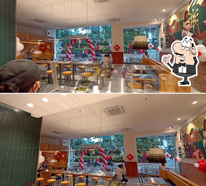 The interior of California Burrito Mexican Kitchen @ Financial District