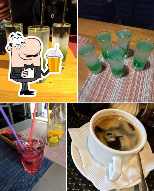 Disfrutra de tu bebida favorita en JP Cafe