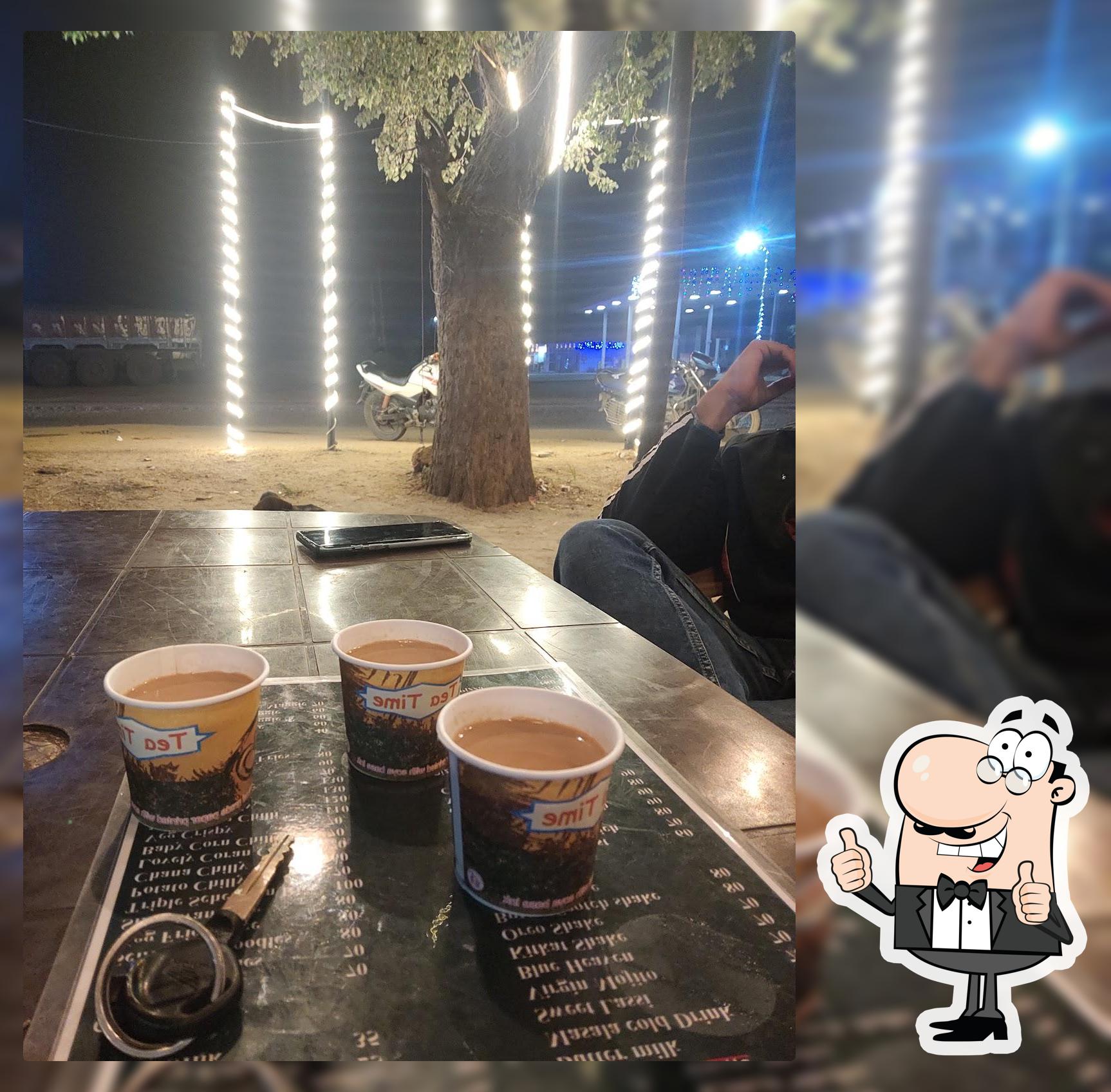 Tiku's cafe