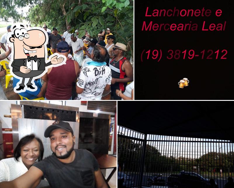 Here's a picture of Lanchonete e Mercearia Leal