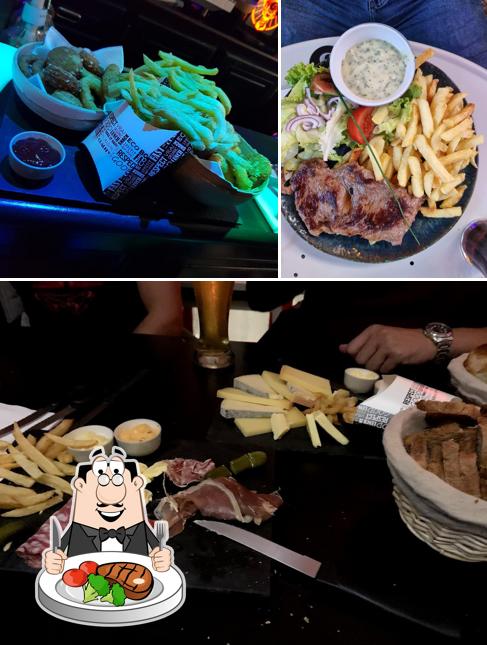 Prenez des repas à base de viande à Be’Bar